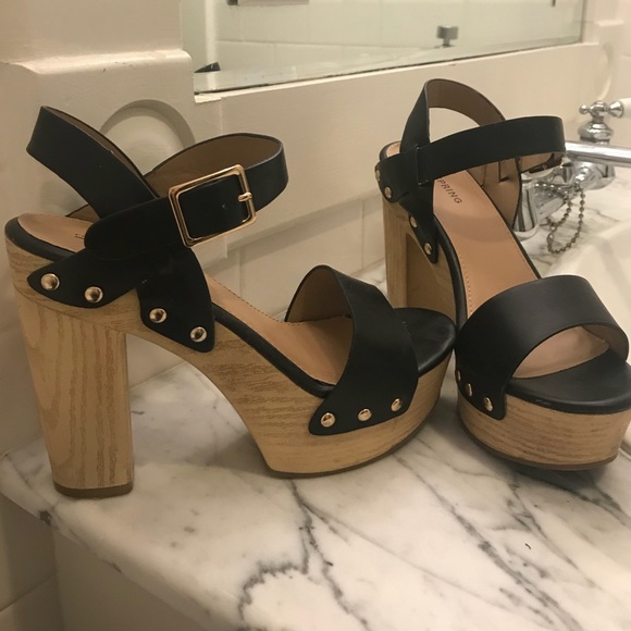 Heeled clogs - Picture 2 of 3